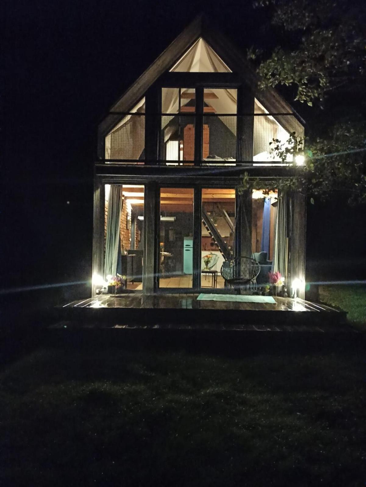 Miedzy Olchami Domek Nad Jeziorem. Noclegi Caloroczne. Cisza, Spokoj. Barczewo Exterior photo